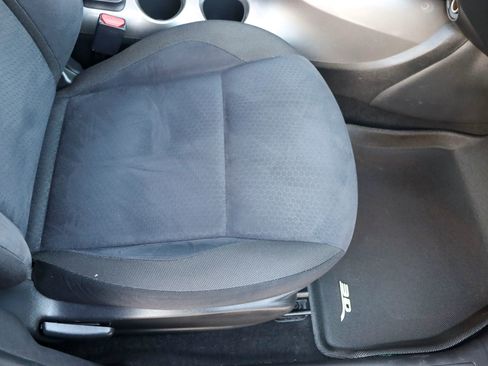 Used 2012 Nissan Juke SV image 21