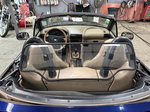 Used 1998 BMW Z3 2.8 image 9