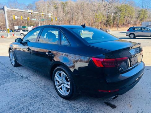 Used 2017 Audi A4 2.0T Premium image 11