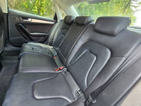 Used 2009 Audi A4 2.0T Premium FWD image 33