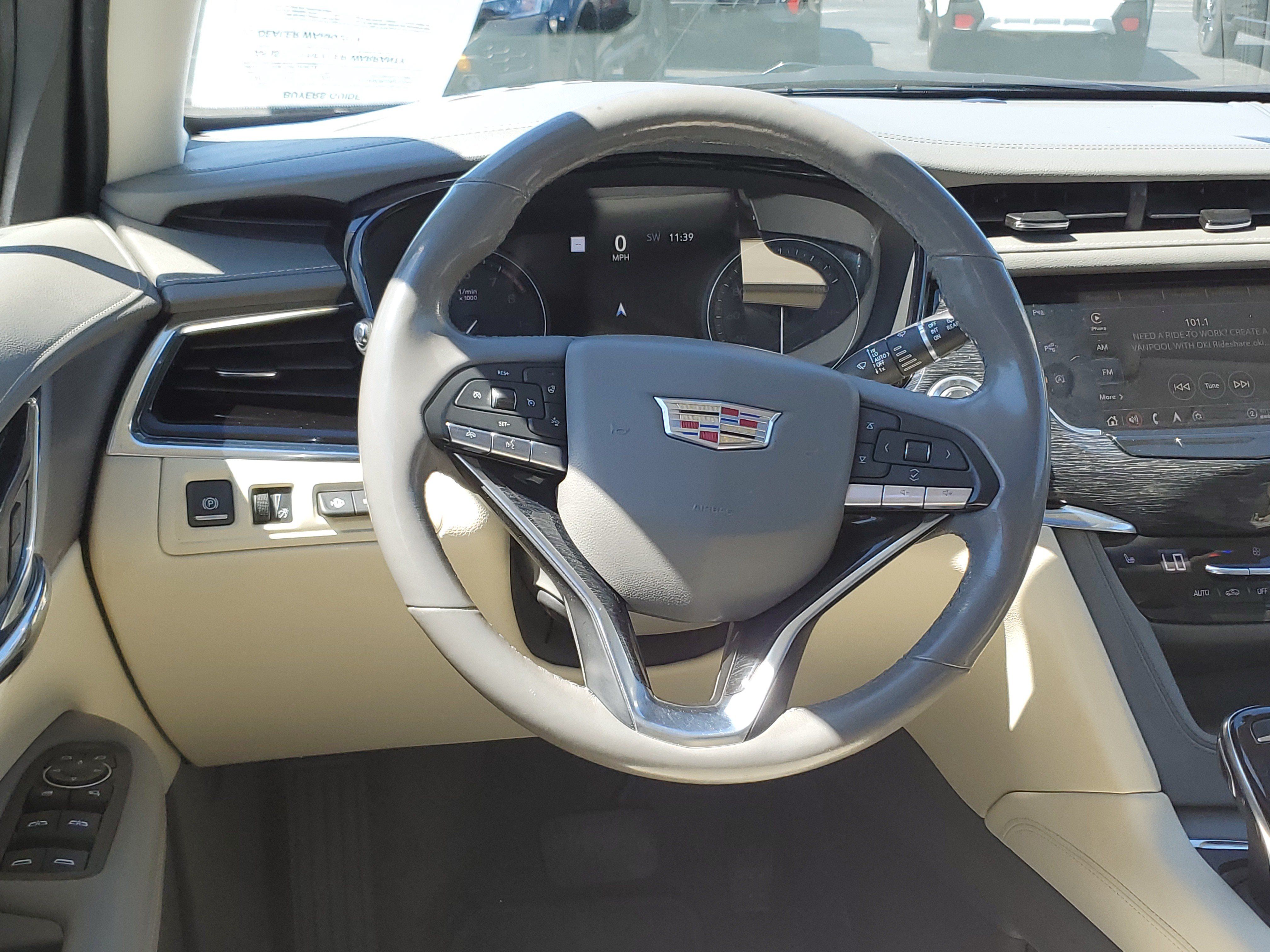 Used 2021 Cadillac XT6 Premium Luxury FWD image 11