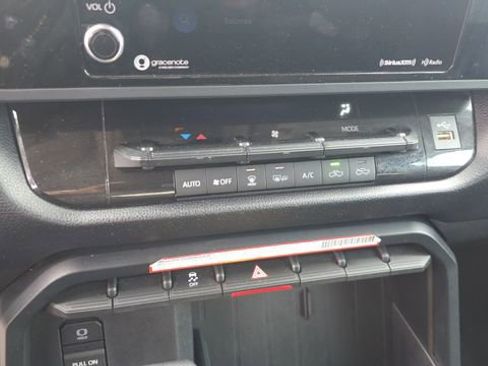 Used 2022 Toyota Tundra SR w/ SR Tow Package image 21