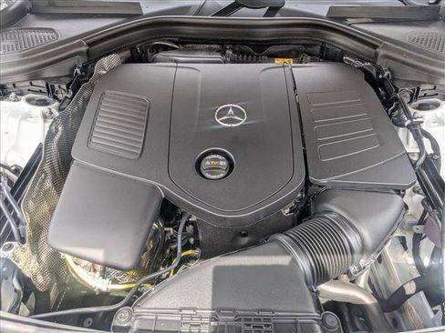 New 2026 Mercedes-Benz GLC 300 4MATIC image 16