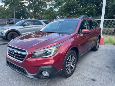 Used 2019 Subaru Outback 2.5i Limited w/ Popular Package #2 AWD/4WD image 2