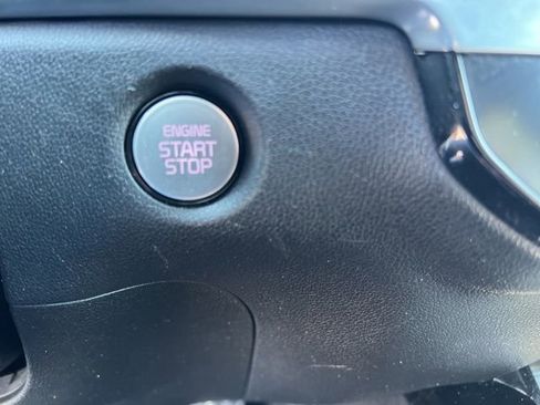 Certified 2024 Kia Sorento SX Prestige AWD/4WD image 18