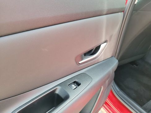 Used 2025 Hyundai Elantra SEL FWD image 15
