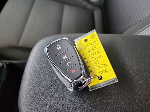Certified 2024 Chevrolet Trax LT image 41