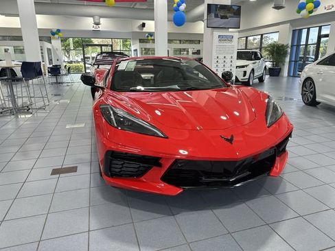 Used 2026 Chevrolet Corvette Stingray Preferred Conv w/ 2LT RWD image 18