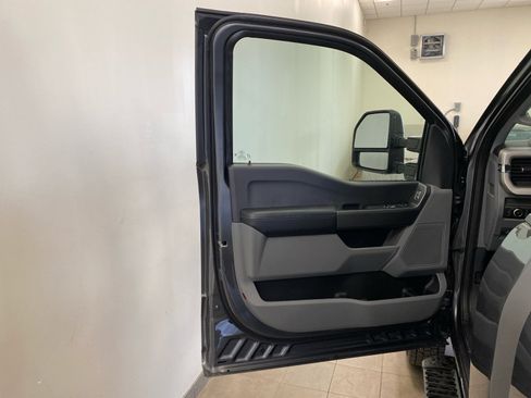 New 2026 Ford F450 XLT w/ 360-Degree Camera Package image 11