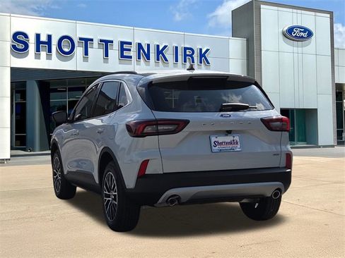 New 2025 Ford Escape SE image 6