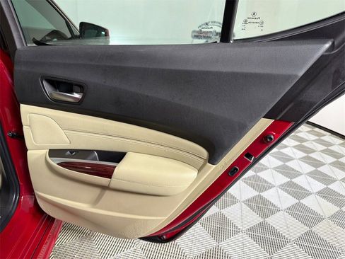 Used 2017 Acura TLX V6 w/ Technology Package image 18
