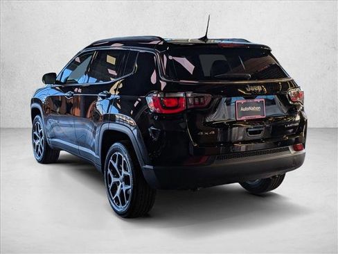 New 2026 Jeep Compass Limited image 8