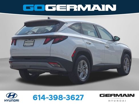 Certified 2025 Hyundai Tucson SE FWD image 8