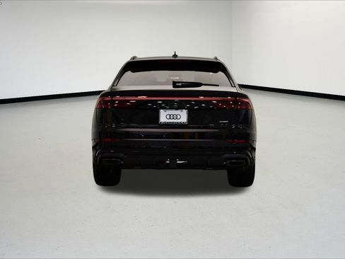 New 2026 Audi Q8 Premium Plus image 4