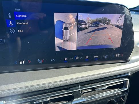 Used 2024 Chevrolet Traverse LT w/ LPO, Floor Liner Package image 21