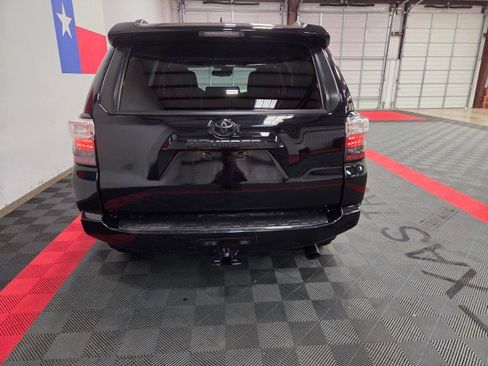 Used 2022 Toyota 4Runner SR5 Premium image 26