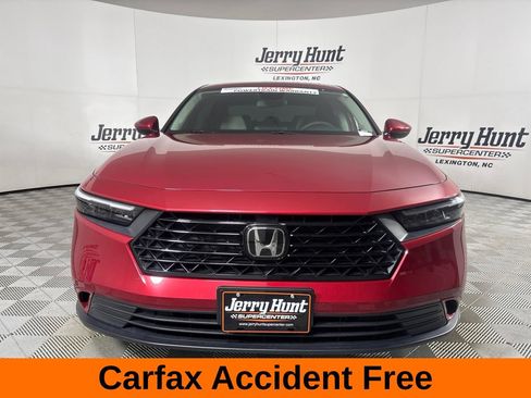 Used 2024 Honda Accord EX image 3
