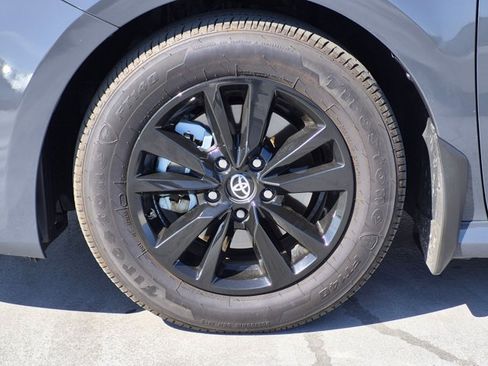 Used 2026 Toyota Camry LE w/ Convenience Package FWD image 22