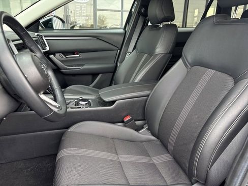 Used 2025 MAZDA CX-50 AWD 2.5 S w/ Preferred Package image 4