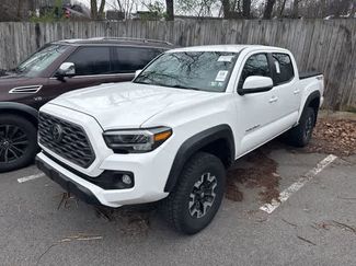 Used 2022 Toyota Tacoma TRD Off-Road w/ Technology Package video 1