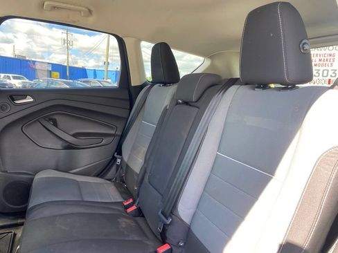 Used 2014 Ford Escape SE w/ Equipment Group 201A AWD/4WD image 15