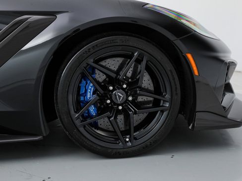 Used 2019 Chevrolet Corvette ZR1 image 30