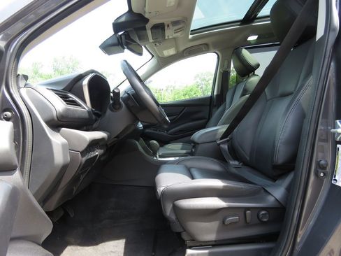 Used 2023 Subaru Ascent Limited w/ Technology Package AWD/4WD image 10