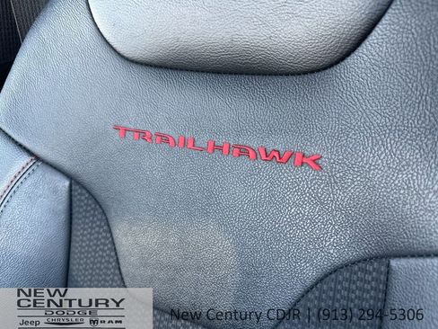 Used 2023 Jeep Compass Trailhawk image 24