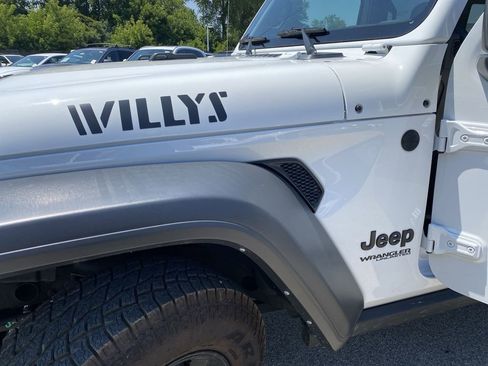 Used 2021 Jeep Wrangler Unlimited Sport image 32