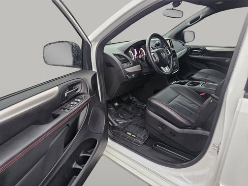 Used 2016 Dodge Grand Caravan R/T w/ Safety Sphere Group image 21