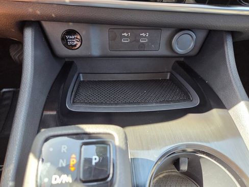 Used 2026 Nissan Rogue SV FWD image 17
