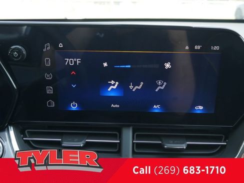 New 2025 Chevrolet Trax ACTIV w/ Sunroof Package image 51