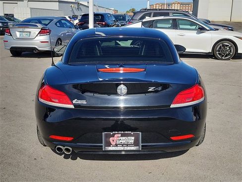 Used 2009 BMW Z4 sDrive30i image 5