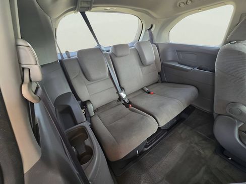 Used 2013 Honda Odyssey LX image 26