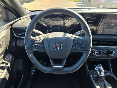 New 2026 Buick Envista Preferred FWD image 26