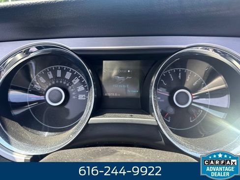 Used 2014 Ford Mustang Premium RWD image 4