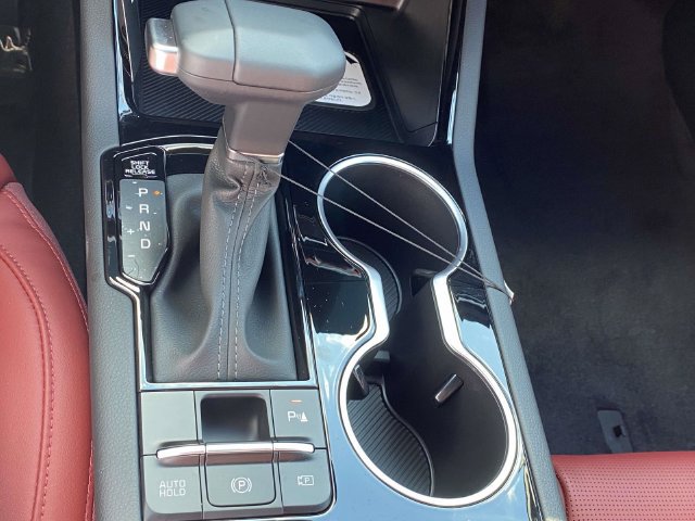 New 2027 Kia K5 GT-Line FWD image 16