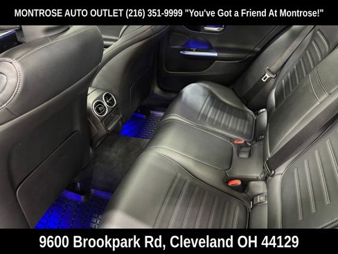 Used 2023 Mercedes-Benz C 300 4MATIC Sedan image 35