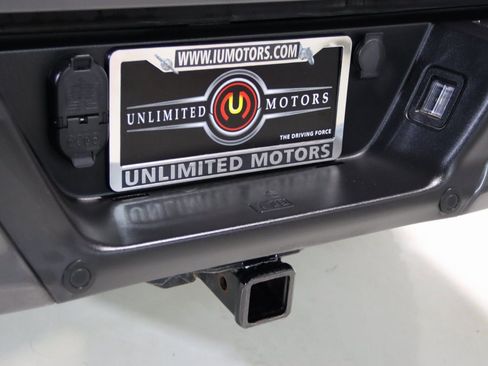 Used 2020 Ford F150 Raptor w/ Equipment Group 802A Luxury image 13