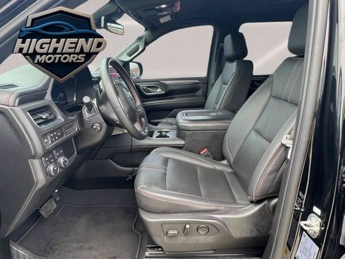 Used 2023 Chevrolet Suburban RST w/ Luxury Package AWD/4WD image 13