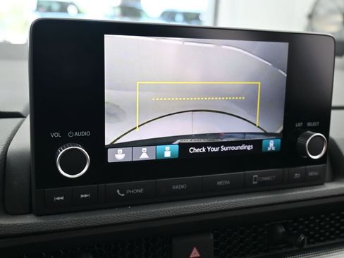 Used 2024 Honda CR-V EX image 18