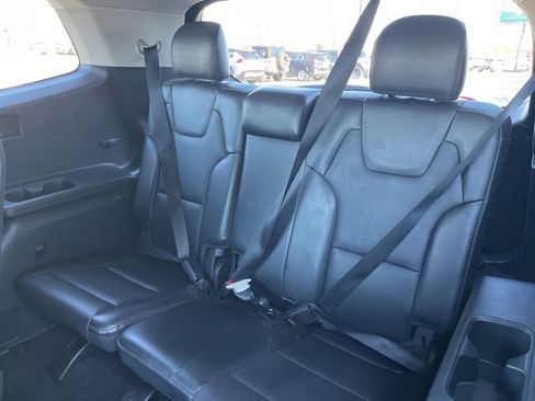 Used 2021 Kia Telluride EX w/ EX Premium Package image 15