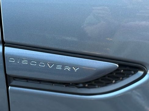 Used 2023 Land Rover Discovery Sport S image 10