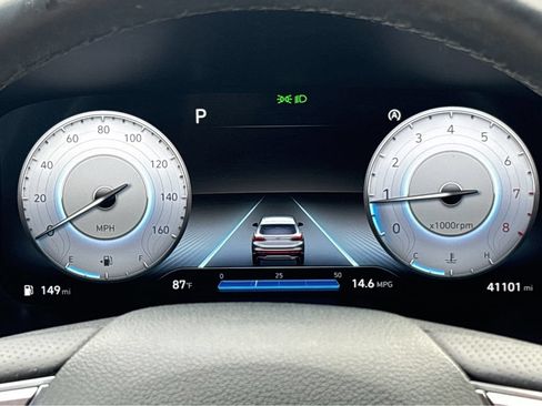 Used 2022 Hyundai Santa Fe Calligraphy AWD/4WD image 13
