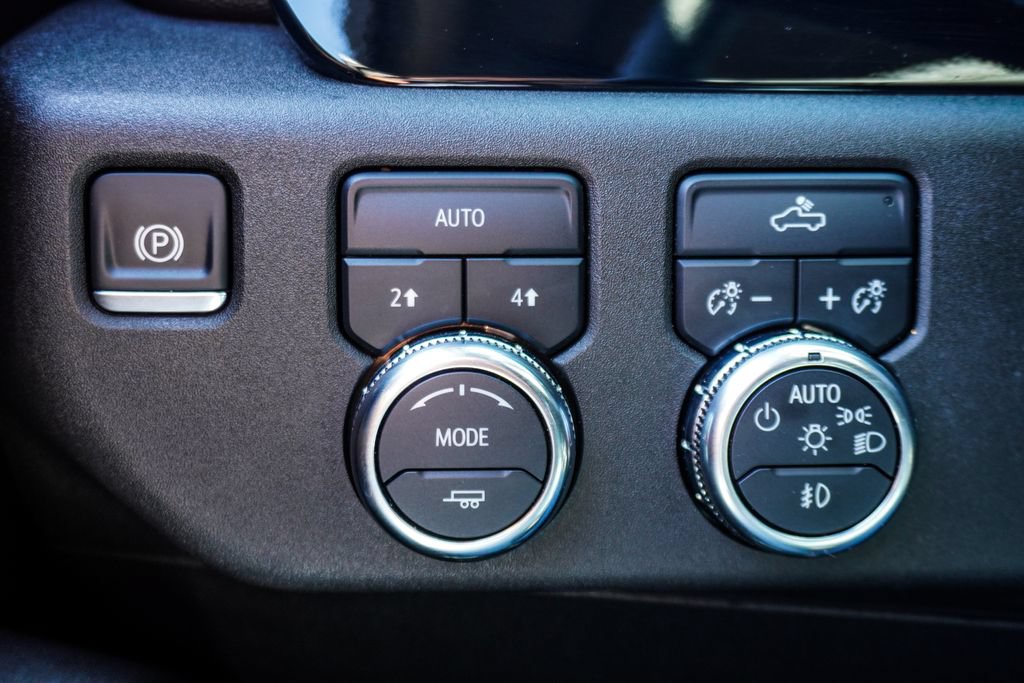Used 2024 GMC Sierra 1500 Elevation AWD/4WD image 21