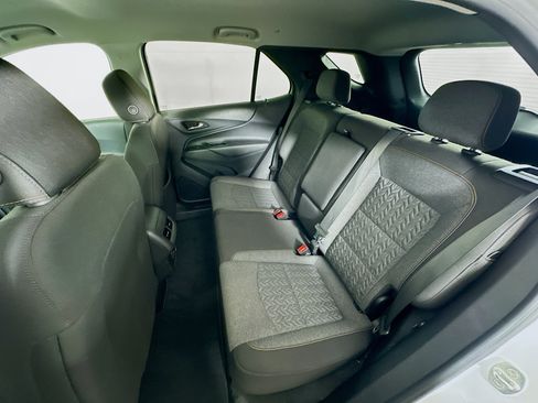 Used 2023 Chevrolet Equinox LT FWD image 25
