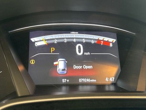 Used 2019 Honda CR-V EX image 17