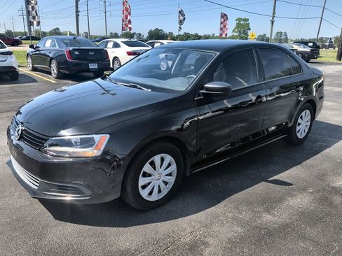 Used 2014 Volkswagen Jetta S FWD image 1