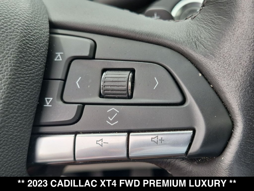 Used 2023 Cadillac XT4 Premium Luxury w/ Driver Assist Package FWD image 7