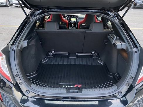 Used 2019 Honda Civic Type R image 9